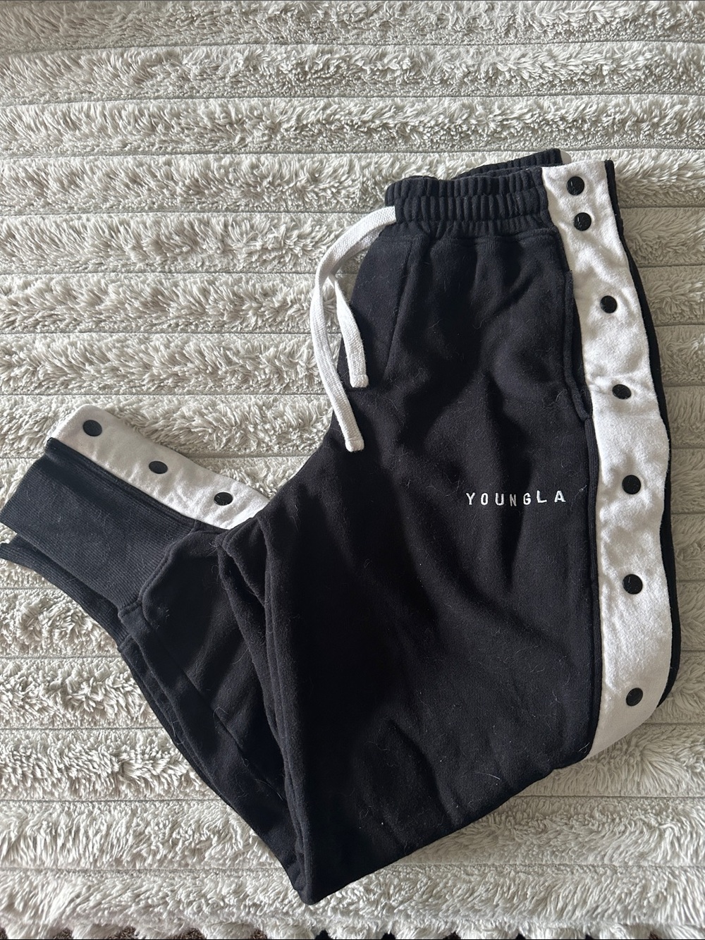 Youngla Black Joggers - Tear away - Medium - Picture 2 of 4
